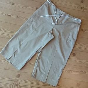 Versailles Khaki Capris NWOT